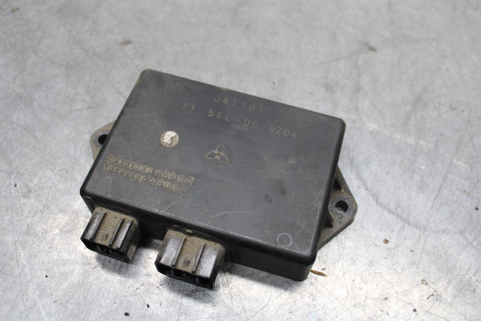 99-00 YAMAHA V STAR 1100 ECU COMPUTER CONTROLLER UNIT BLACK BOX ECM CDI  BB711
