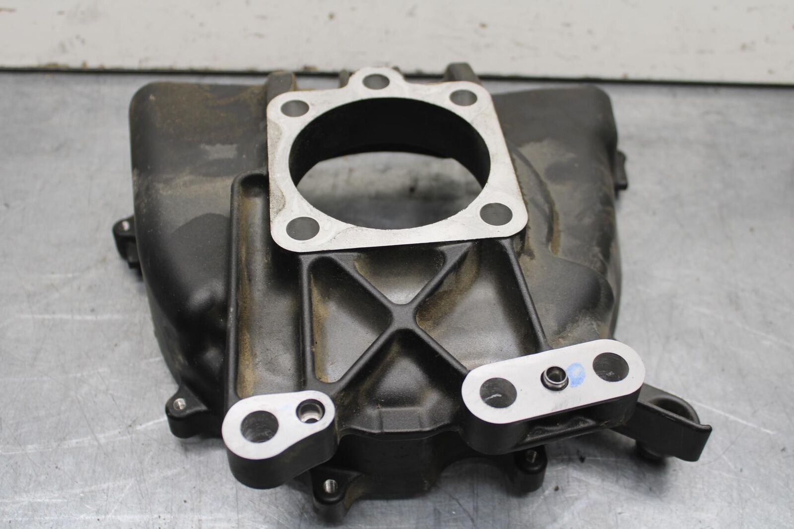 06-14 YAMAHA ROADLINER S XV1900S ENGINE INNER SPROCKET COVER BB619