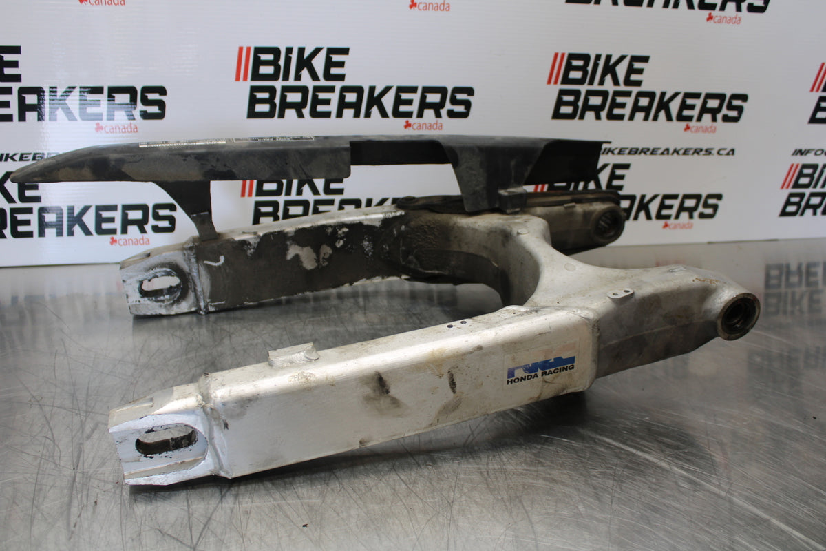 98-05 HONDA SUPER HAWK 1000 VTR1000F REAR SWINGARM BACK SWING ARM BB152