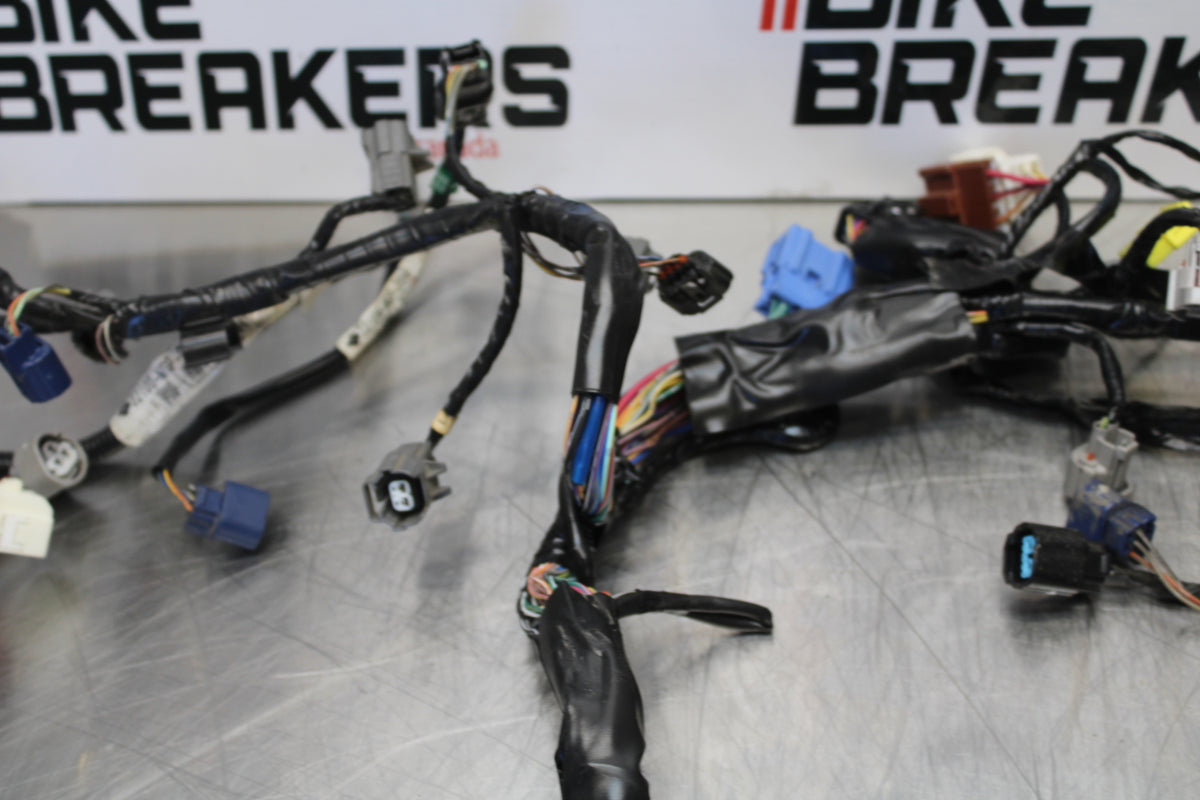 12-16 HONDA CBR1000RR MAIN ENGINE WIRING HARNESS MOTOR WIRE LOOM BB157