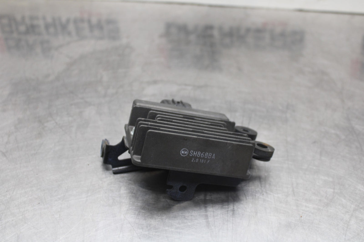 23 KAWASAKI Z900RS RECTIFIER VOLTAGE REGULATOR BB935
