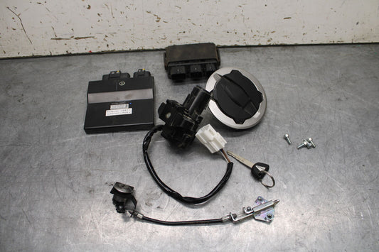 18-24 KAWASAKI NINJA 650 ECU IGNITION LOCK KEY SET W/ GAS CAP & SEAT LOCK BB725