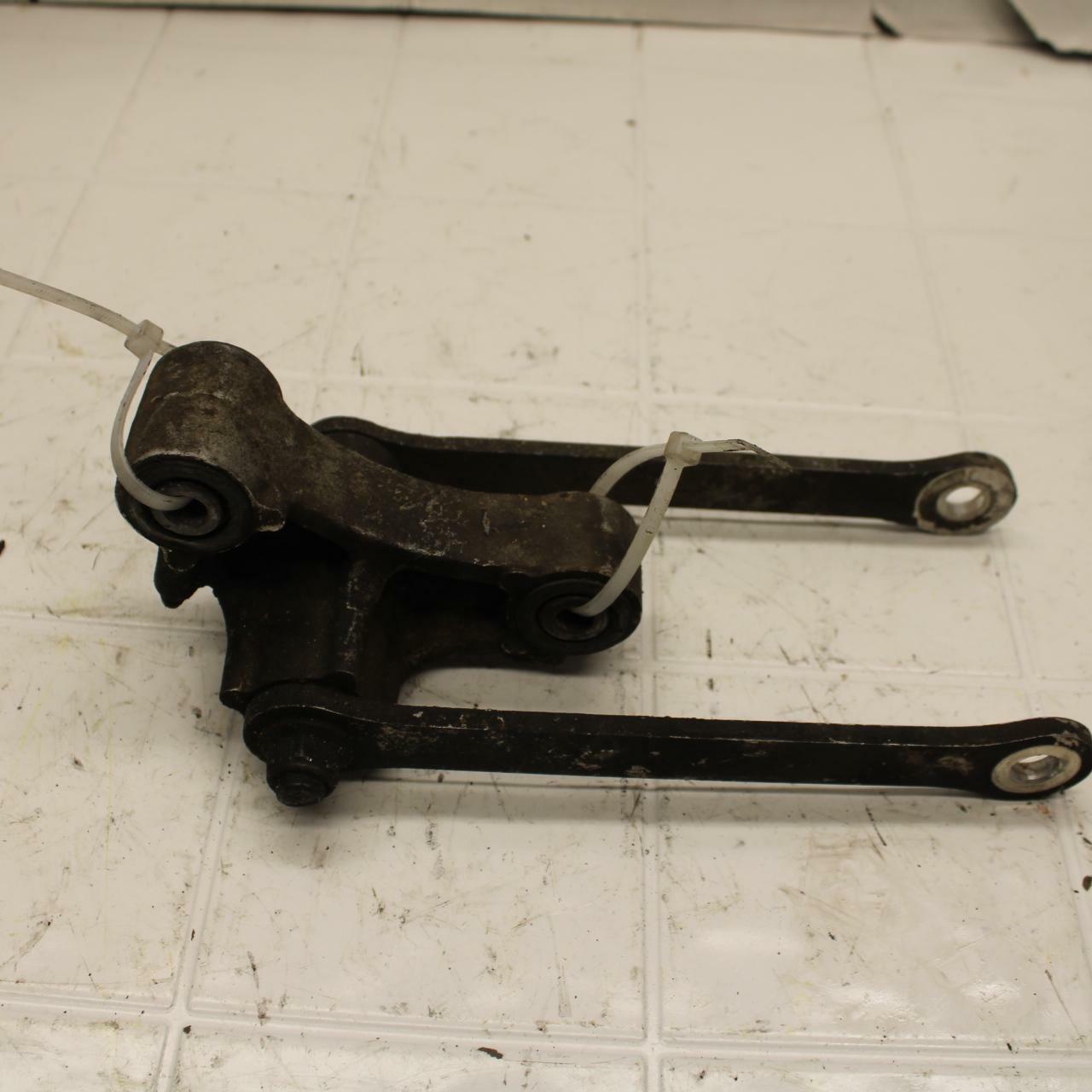 02-03 KAWASAKI NINJA ZX9R ZX900F REAR DOGBONE SHOCK LINKAGE LINK BB06