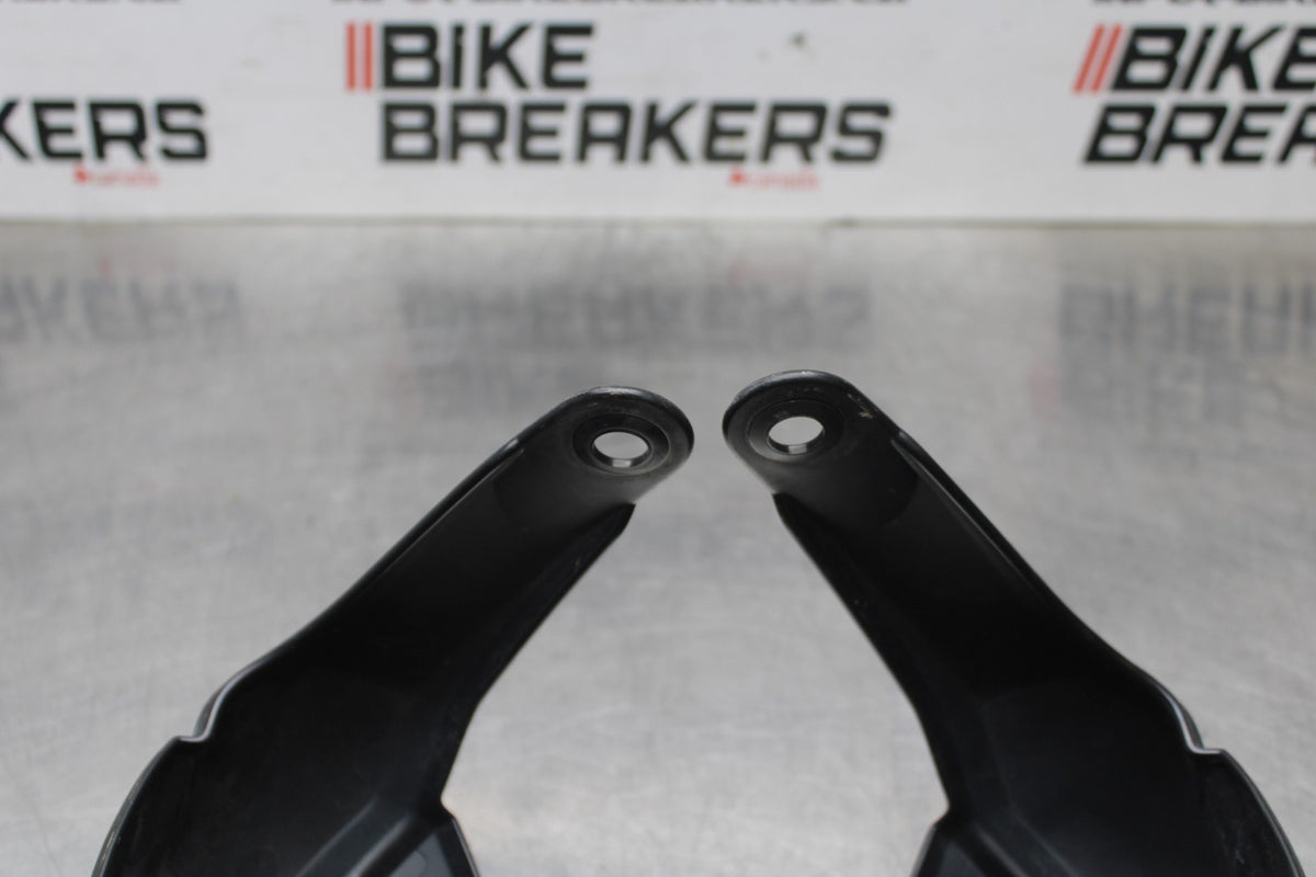 18 YAMAHA SUPER TENERE HAND GUARD COVER SHIELD SET BB832