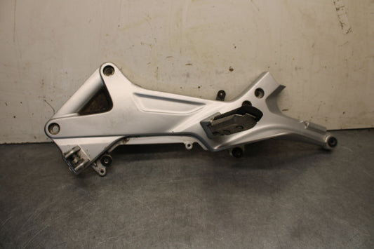 04-12 HONDA ST1300A LEFT FRONT FOOT REST PEG STEP MOUNT BRACKET BB669