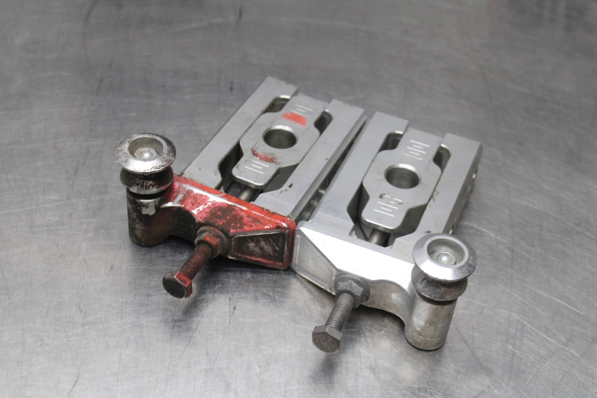 13-15 HONDA CBR500R SWINGARM CHAIN TENSIONER ADJUSTMENT BRACKETS  BB834