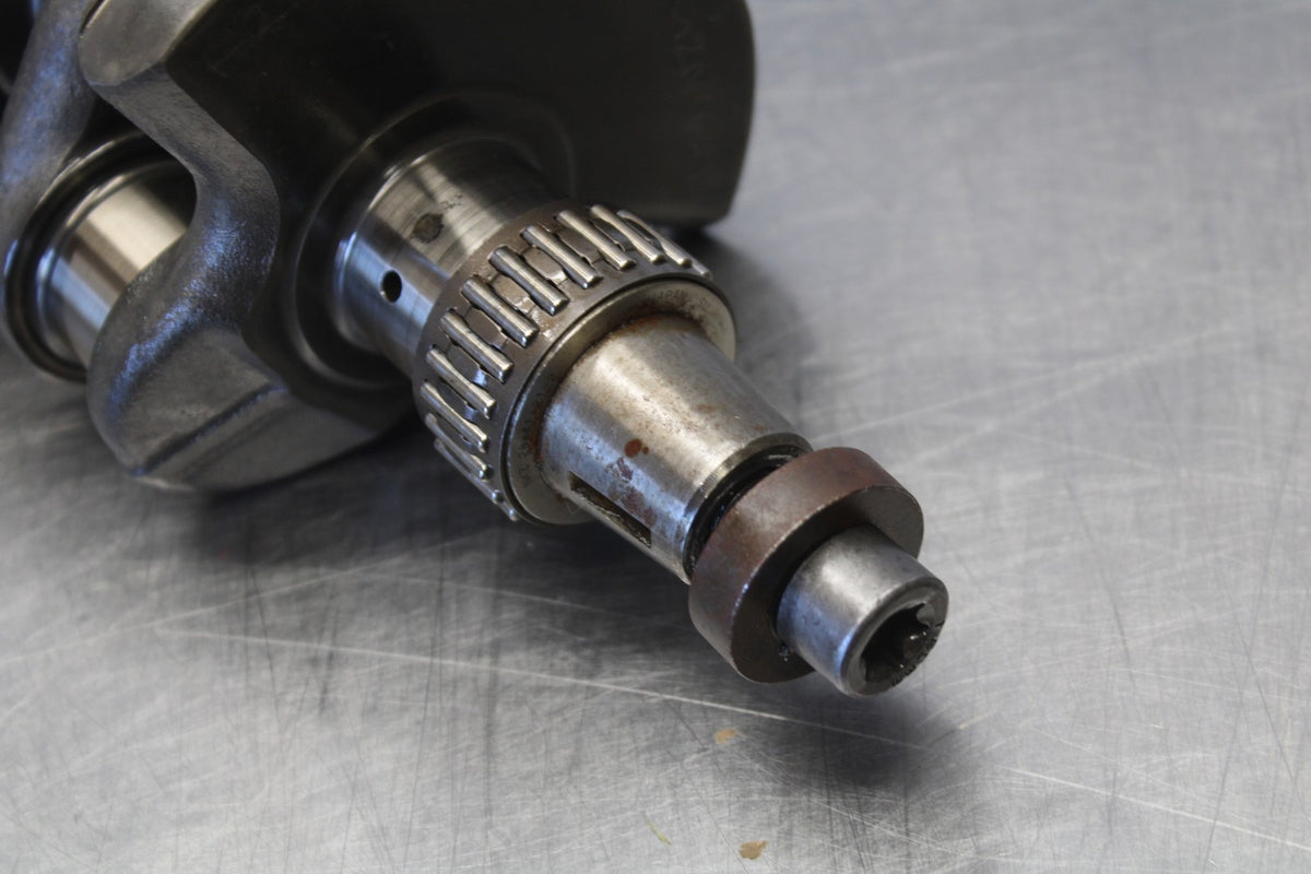 15 TRIUMPH TIGER 800 ENGINE MOTOR CRANKSHAFT CRANK SHAFT  BB873