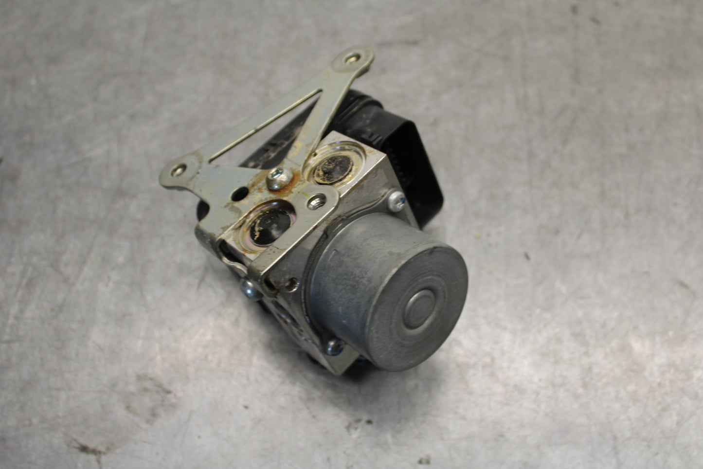 16-21 YAMAHA XSR900 ABS PUMP UNIT MODULE BB664