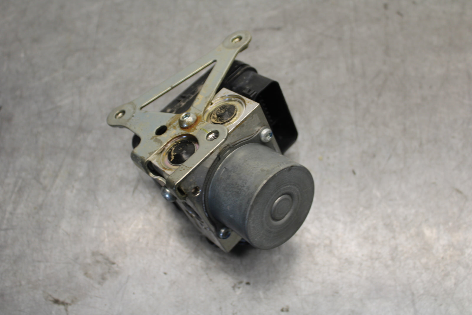16-21 YAMAHA XSR900 ABS PUMP UNIT MODULE BB664