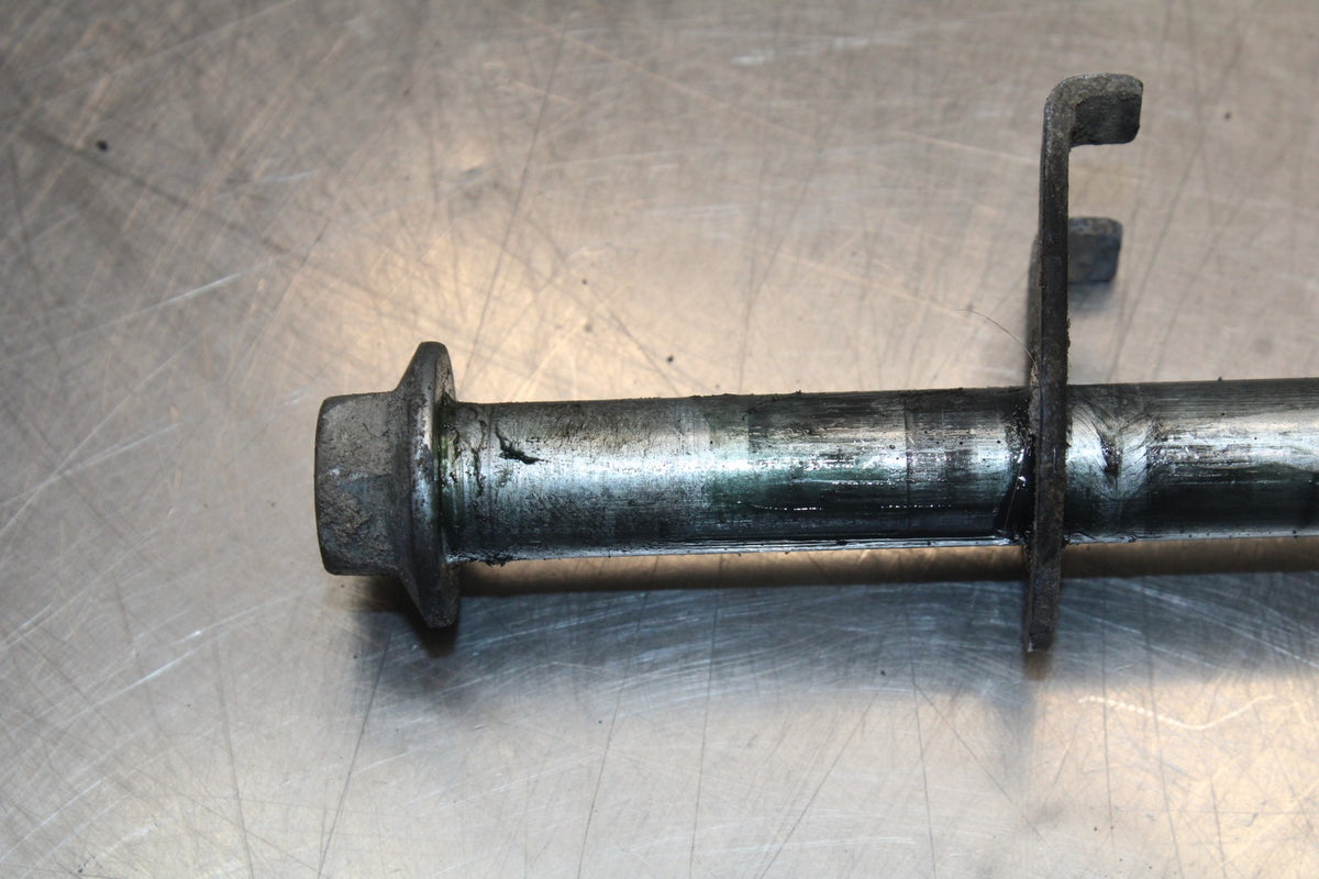 18 HONDA CB500F REAR AXLE BACK WHEEL RIM PIVOT BOLT AXEL BB861