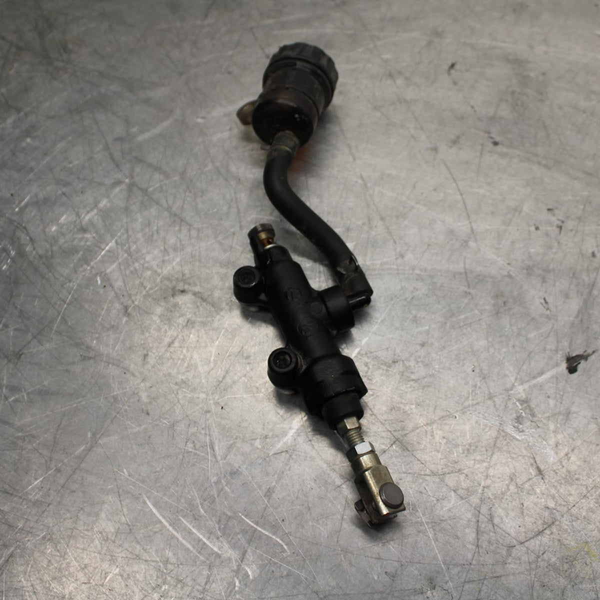 17-21 TRIUMPH STREET TRIPPLE R ABS REAR  BRAKE MASTER CYLINDER W RESERVOIR bb452
