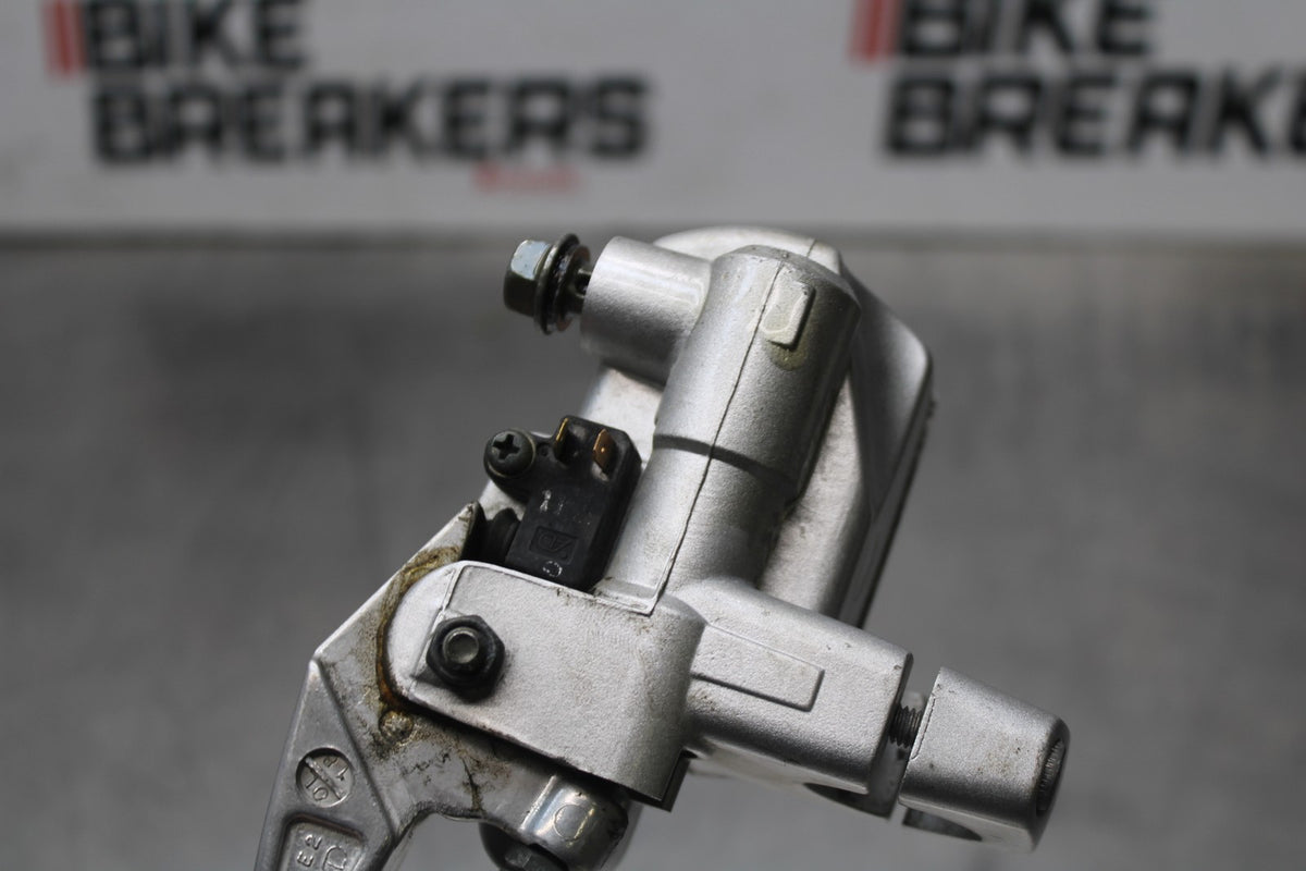 99-09 YAMAHA V STAR 1100 FRONT BRAKE MASTER CYLINDER w/ LEVER BB853