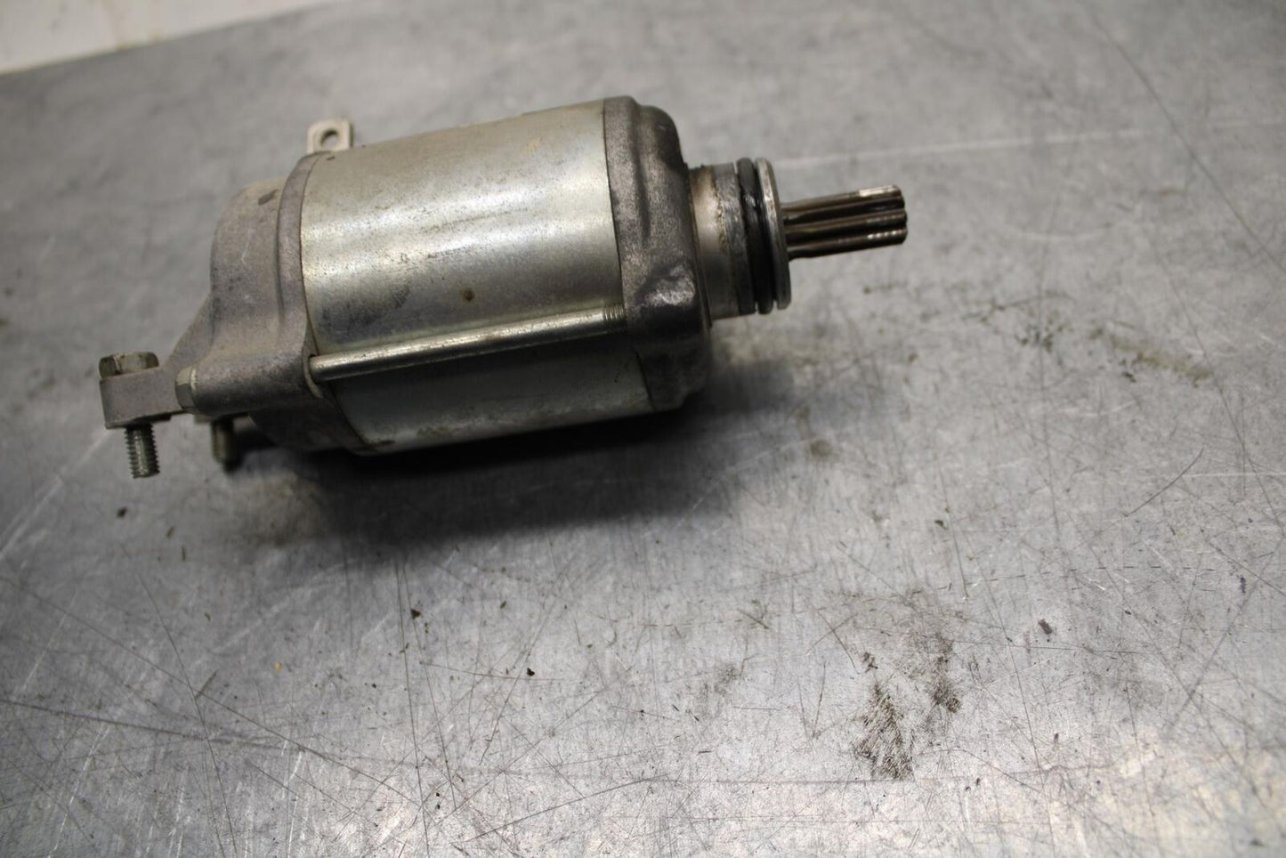 2002 Suzuki GSXR1000 ENGINE STARTING STARTER MOTOR -DC 12V 31100-40F00 BB73