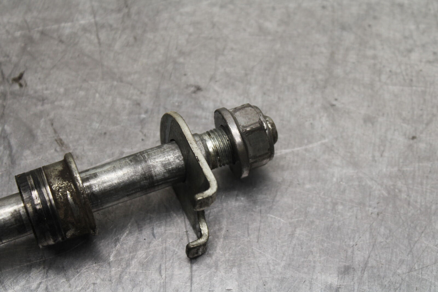 15-16 HONDA CB300F REAR AXLE BACK WHEEL RIM PIVOT BOLT AXEL BB740