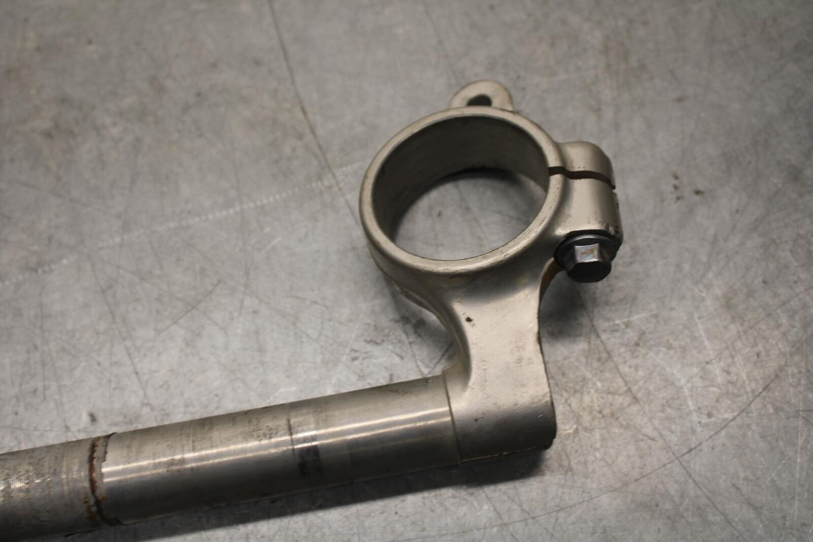 2001 Suzuki GSXR600 LEFT RIGHT CLIP ON ONS HANDLEBARS PAIR SET 56111-39F00 BB59
