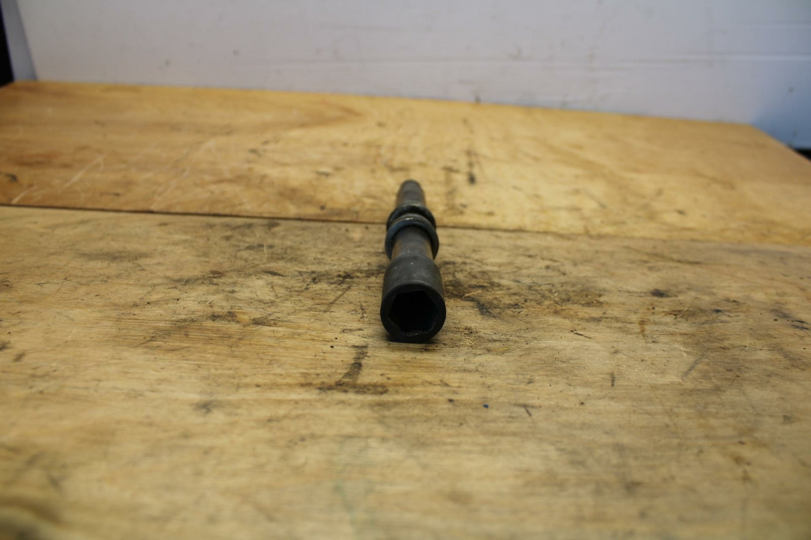 00-01 YAMAHA YZF R6 FRONT WHEEL RIM AXLE PIVOT BOLT BB327
