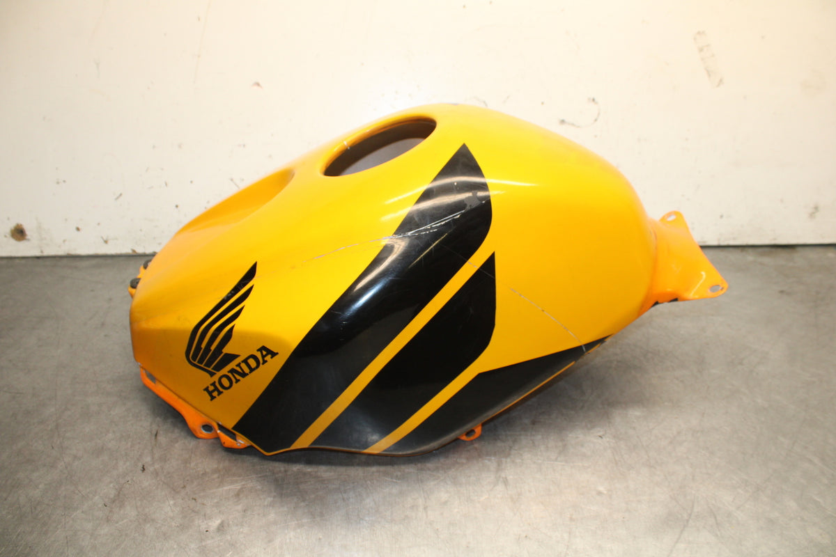 05-06 HONDA CBR600RR GAS TANK FUEL CELL COVER FAIRING COWL BB727