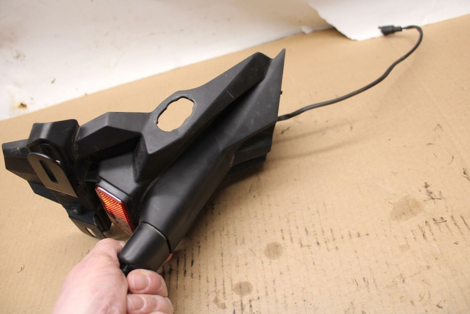 15 KAWASAKI NINJA 300 EX300 ABS LICENSE PLATE LIGHT BB395