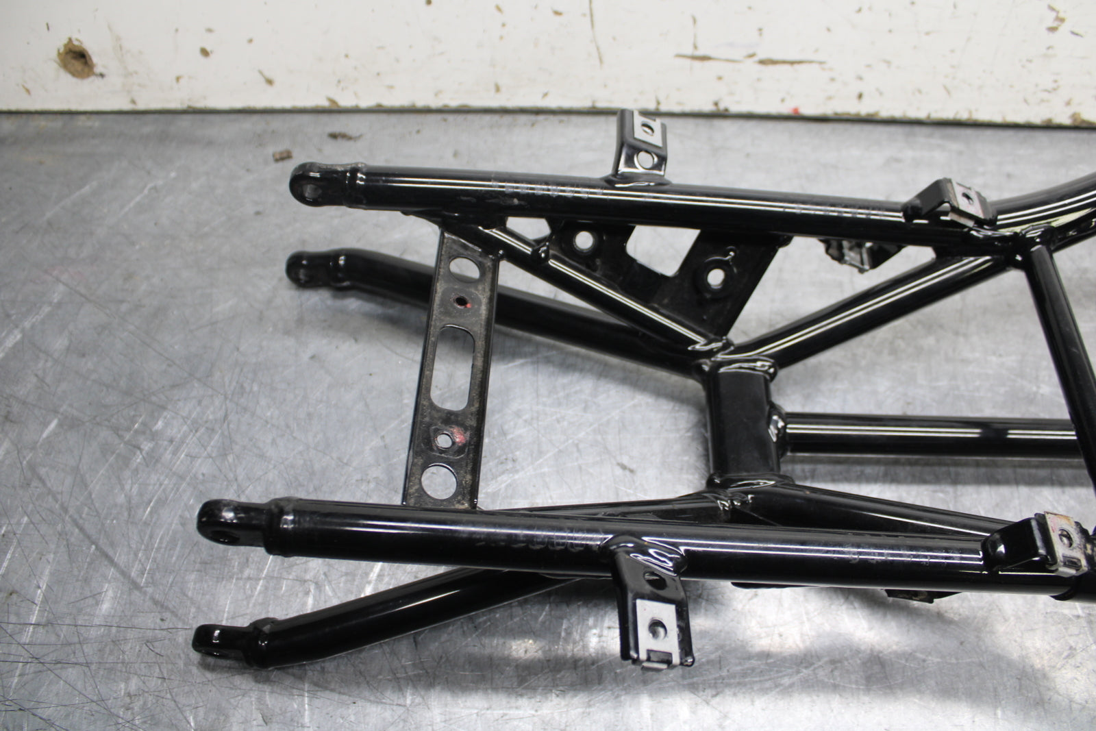 08-10 DUCATI 848 REAR SUBFRAME BACK SUB FRAME  BB705