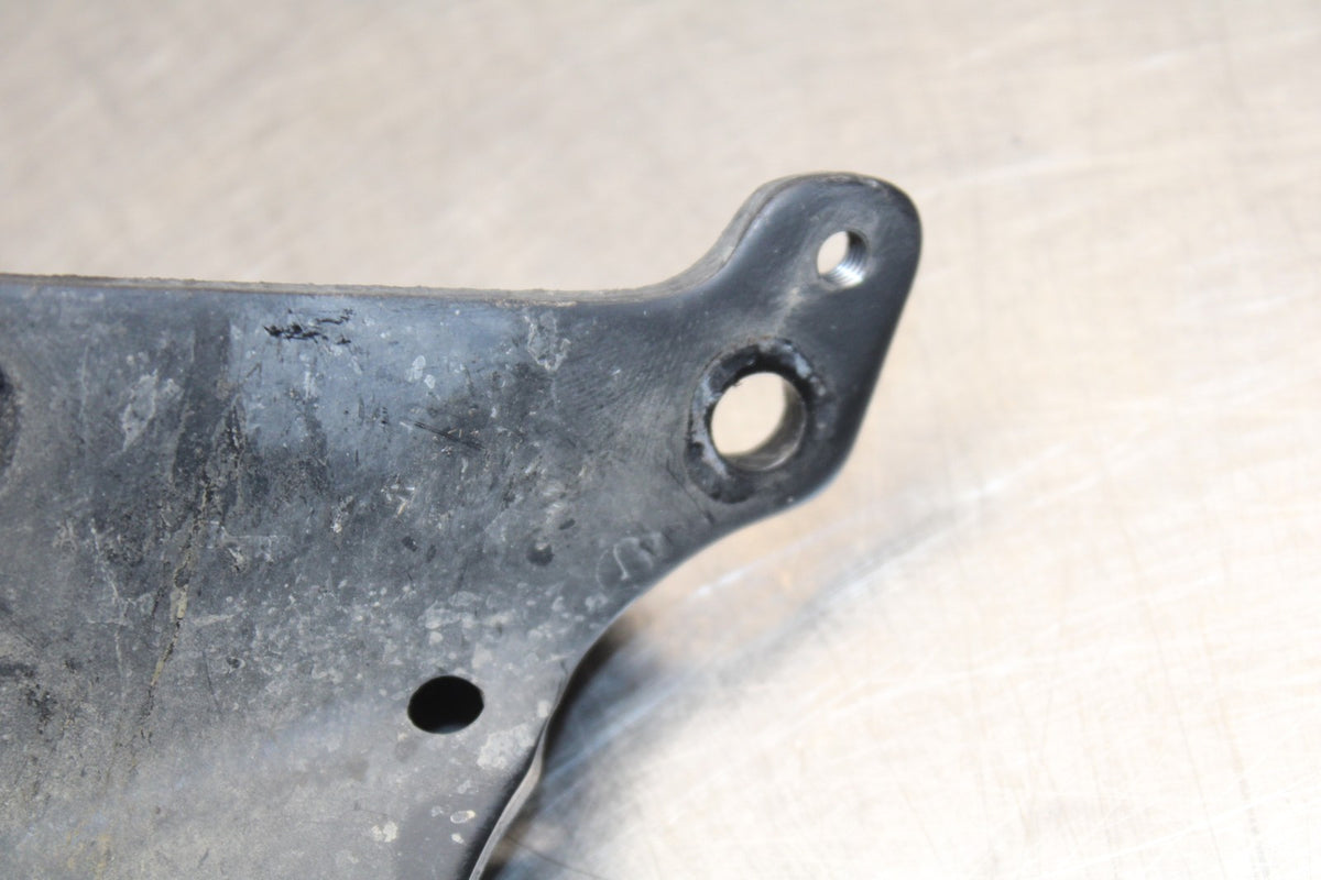 2006 Suzuki Boulevard C90 ENGINE MOTOR MOUNT STAY BRACKETS BB849