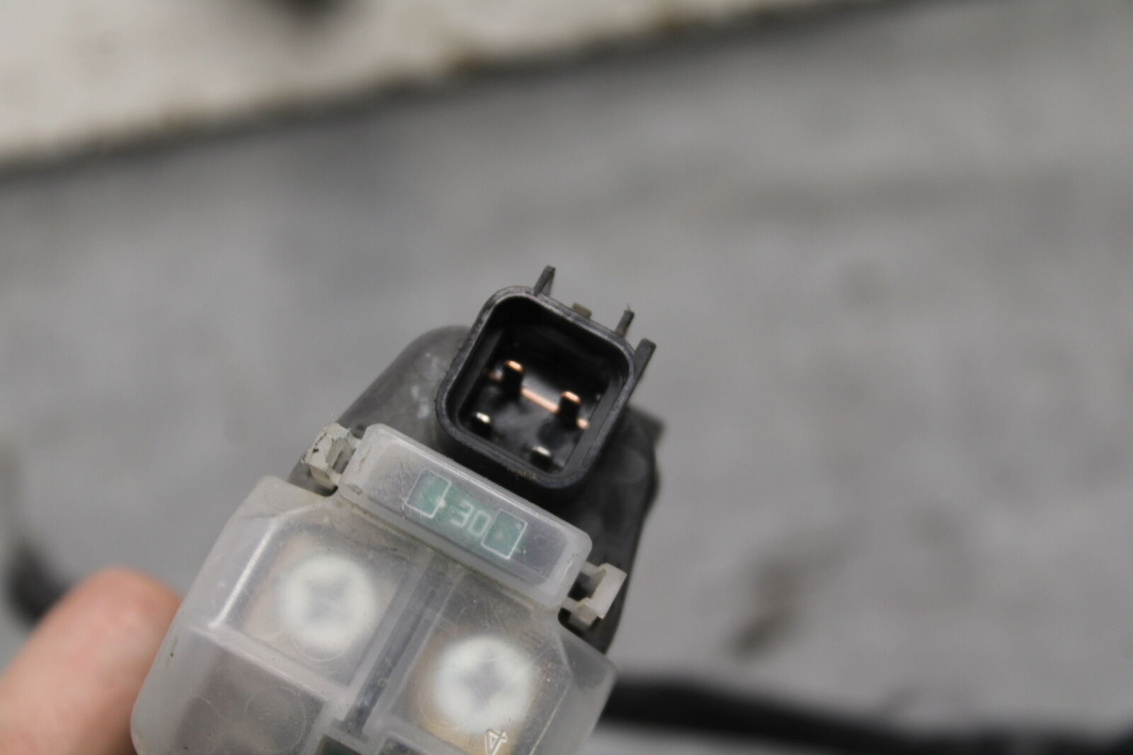 08-09 SUZUKI GSXR600 ENGINE STARTER RELAY STARTING MOTOR SWITCH BB728