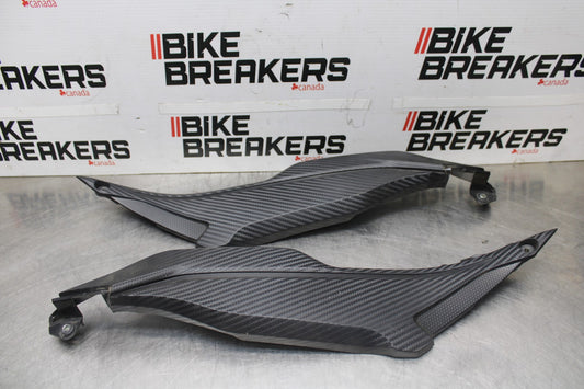 15-17 YAMAHA FJ09 RIGHT LEFT GAS FUEL TANK PANELS COVERS TRIM SET COWLS  BB906