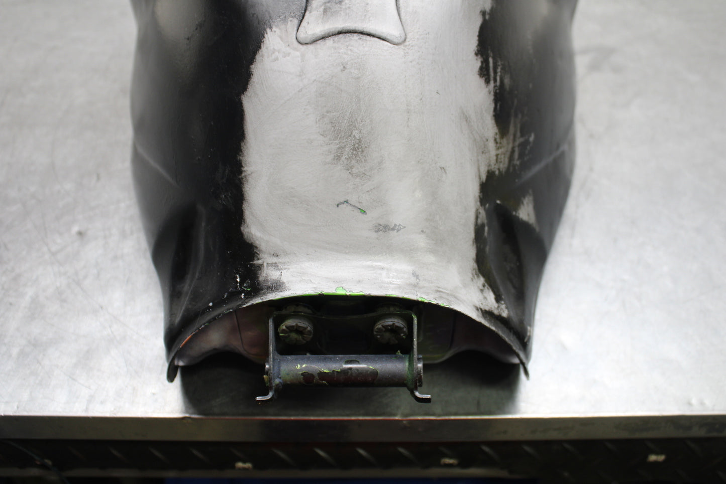 08-10 SUZUKI GSXR 600 GAS TANK FUEL CELL PETROL RESERVOIR BB753