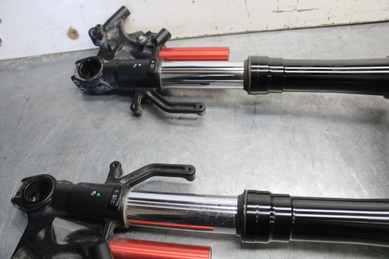 16 KAWASAKI NINJA ZX10R COMPLETE FRONT END FORKS SUSPENSION TRIPLE BB650