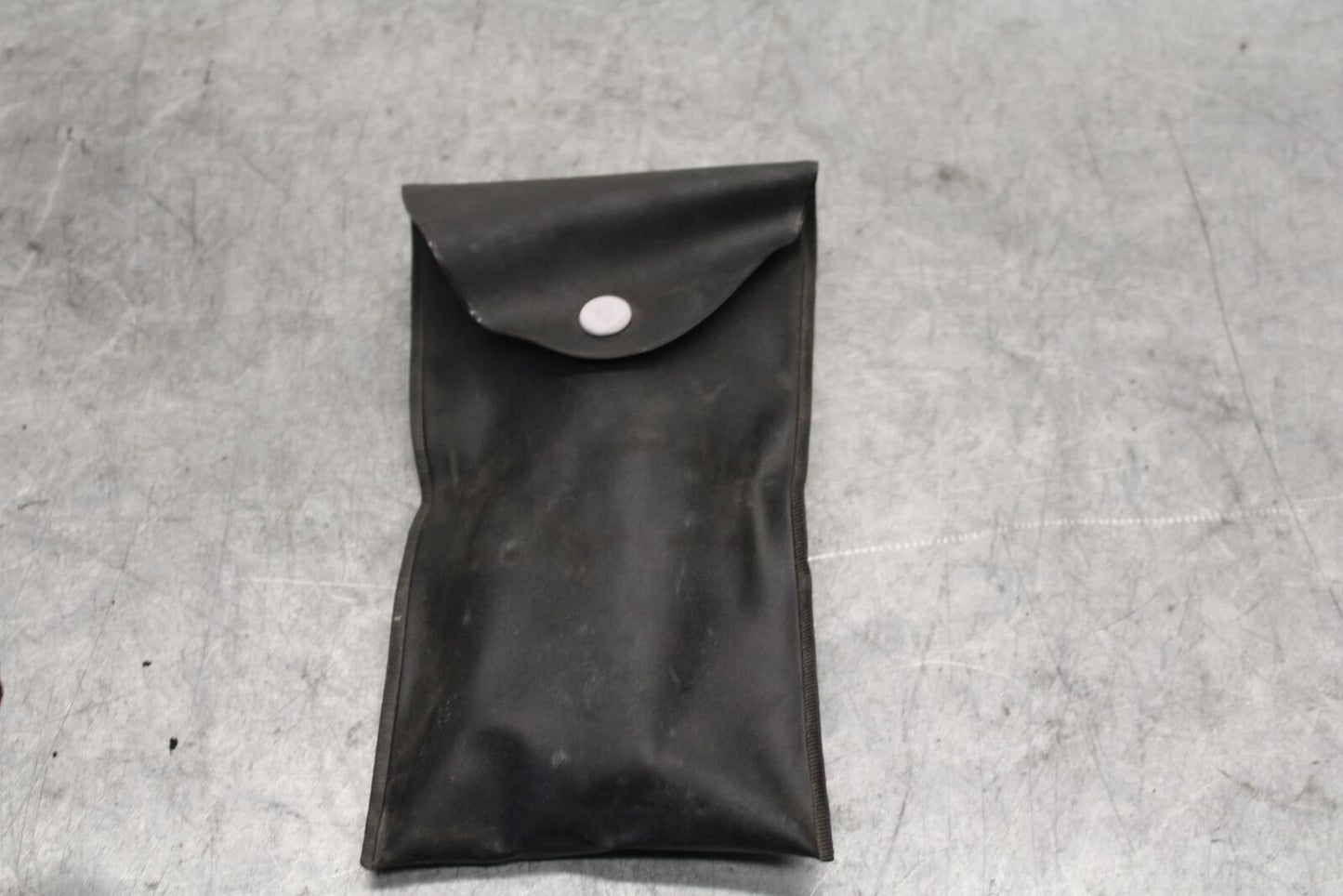 11-23 SUZUKI GSXR 750 STOCK TOOLS OEM TOOL BAG KIT SET BB54