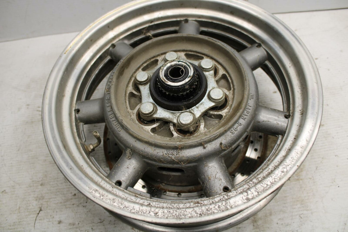 07-08 YAMAHA V STAR 1300 REAR BACK WHEEL RIM  BB303