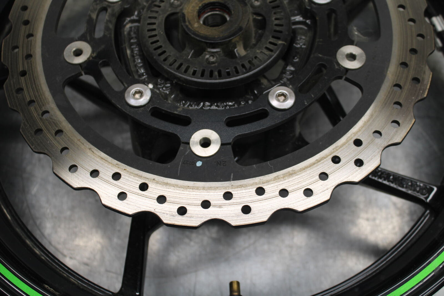 18-23 KAWASAKI NINJA 400 EX400 ABS FRONT WHEEL FRONT RIM BB747