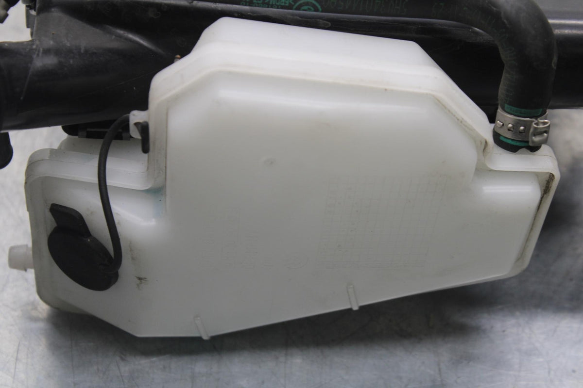 20-23 BMW F900R ENGINE RADIATOR MOTOR COOLER COOLING RADIATER BB603