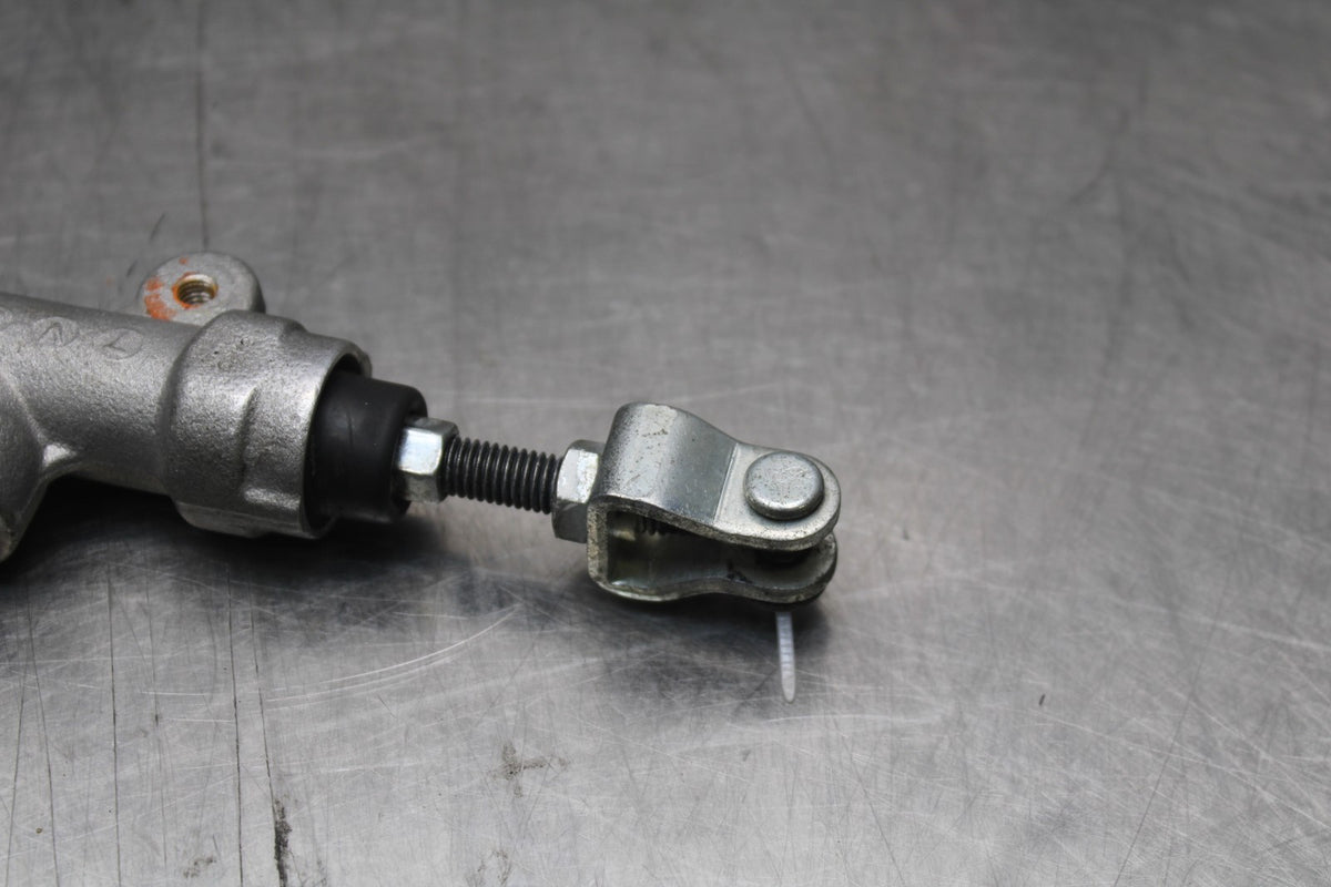 08-10 SUZUKI GSXR 600 REAR BACK BRAKE MASTER CYLINDER BB765
