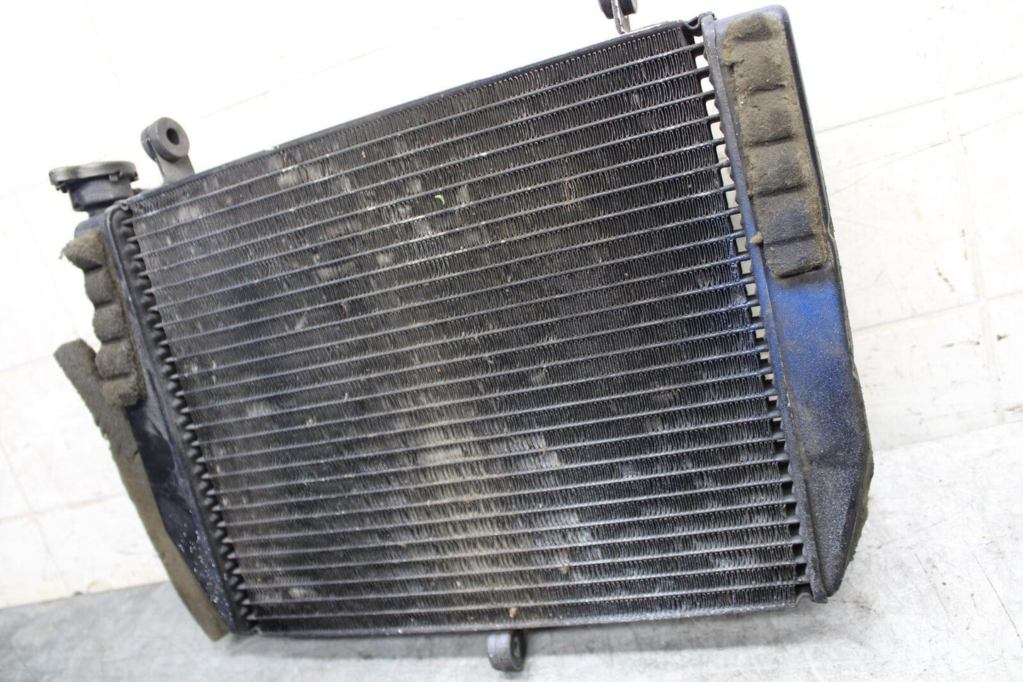 2002 Yamaha YZF R6 ENGINE RADIATOR MOTOR COOLER COOLING RADIATER BB545