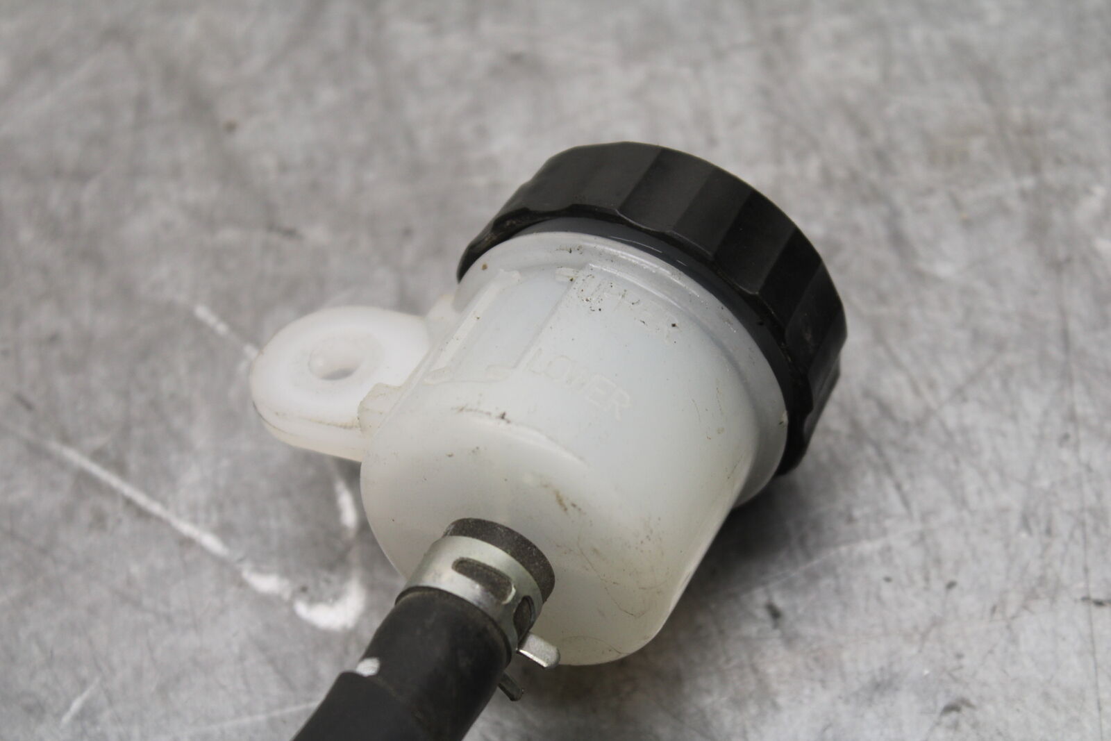 09-15 YAMAHA FZ6R REAR BACK BRAKE MASTER CYLINDER W RESERVOIR BB719