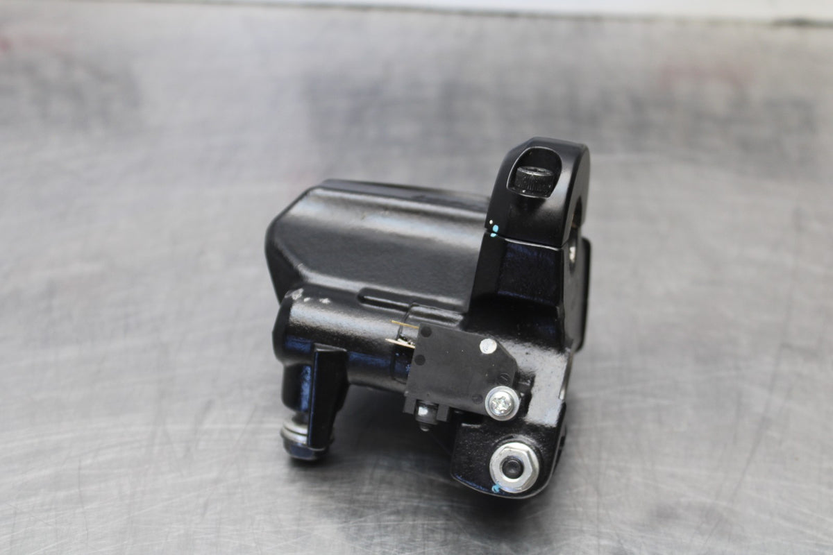 23 KAWASAKI NINJA 650 EX650 FRONT BRAKE MASTER CYLINDER BB920