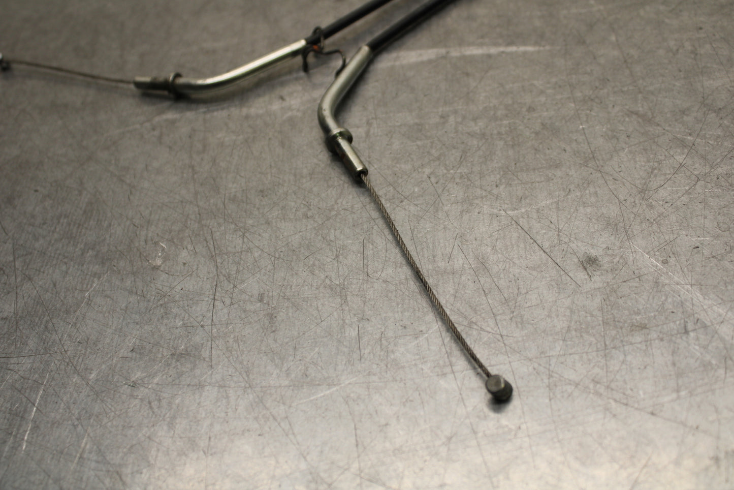 16 KAWASAKI NINJA ZX10R THROTTLE CABLES LINES 54012-0631 BB650