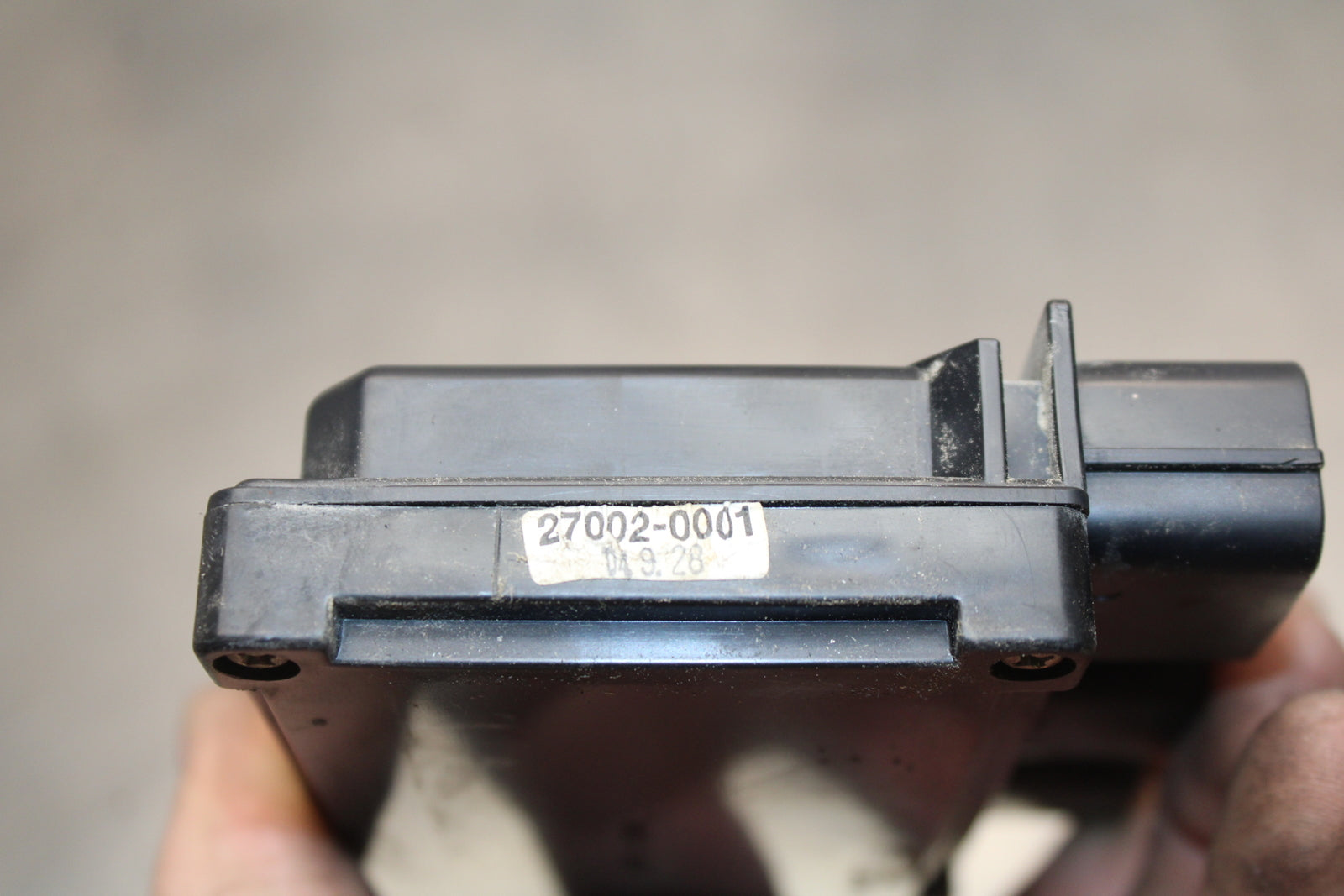 04-05 KAWASAKI NINJA ZX10R RELAY ASSEMBLY BOX BB163