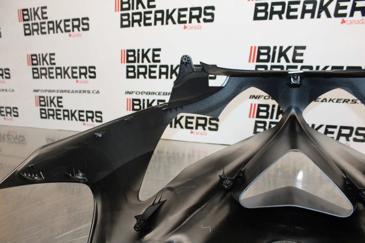 23-24 KAWASAKI NINJA ZX14R NEW!! FRONT UPPER NOSE FAIRING COWL SHROUD BB153