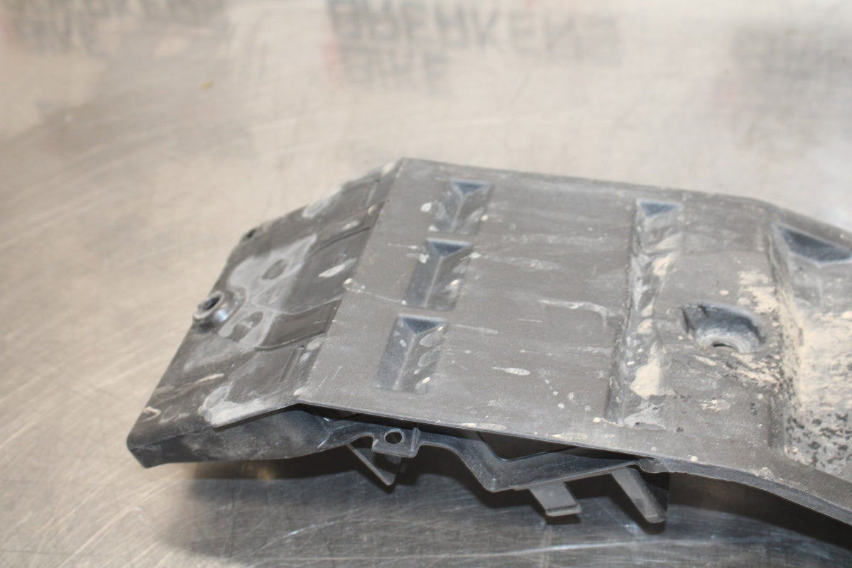11-24 SUZUKI GSXR750 REAR BACK TAIL UNDERTAIL BATTERY TRAY PLASTIC BB879