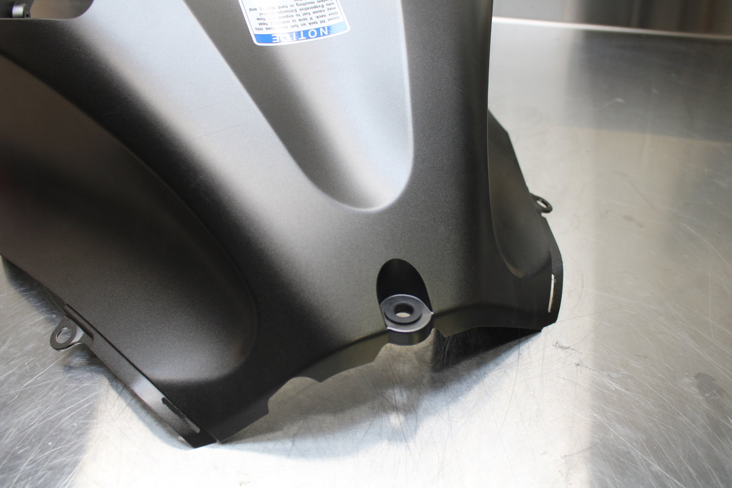 23-24 KAWASAKI NINJA ZX14R NEW!!! FRONT GAS TANK FAIRING COWL COVER TRIM BB141