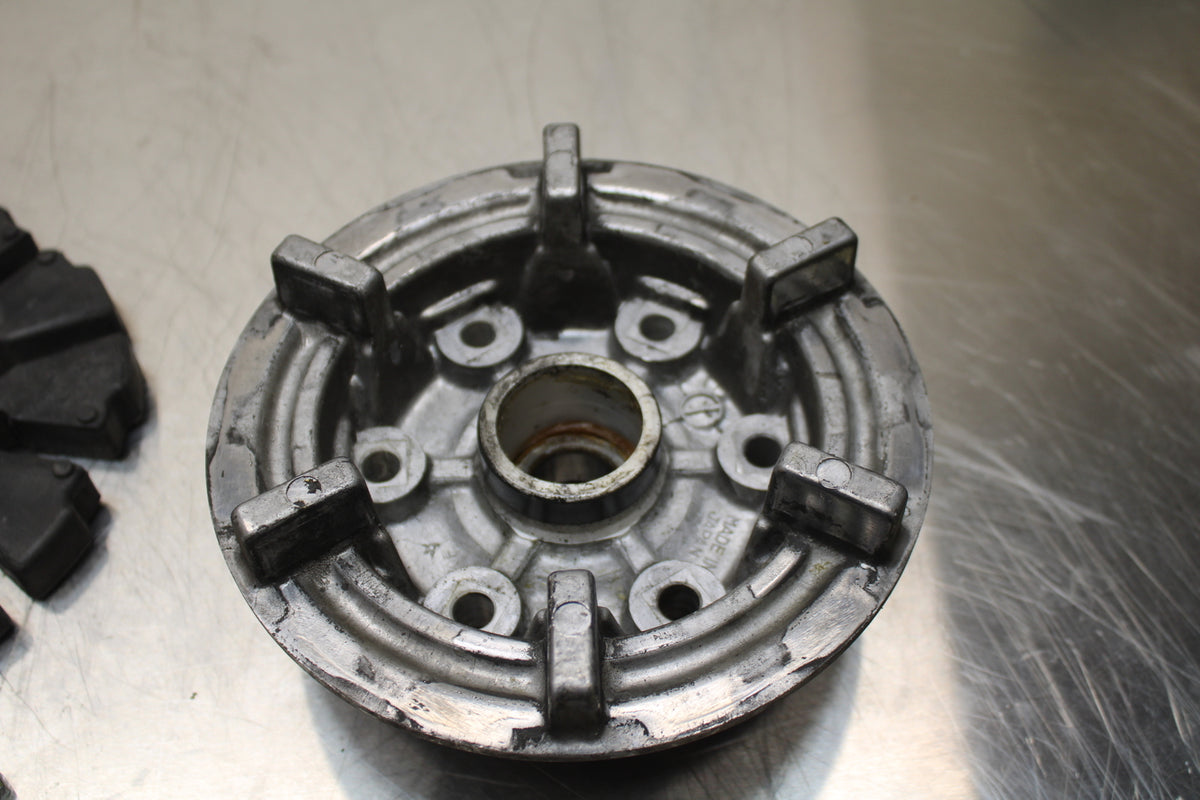 86 SUZUKI GS750ES REAR HUB & SHOCK DAMPERS CUSH ABSORBERS BB140