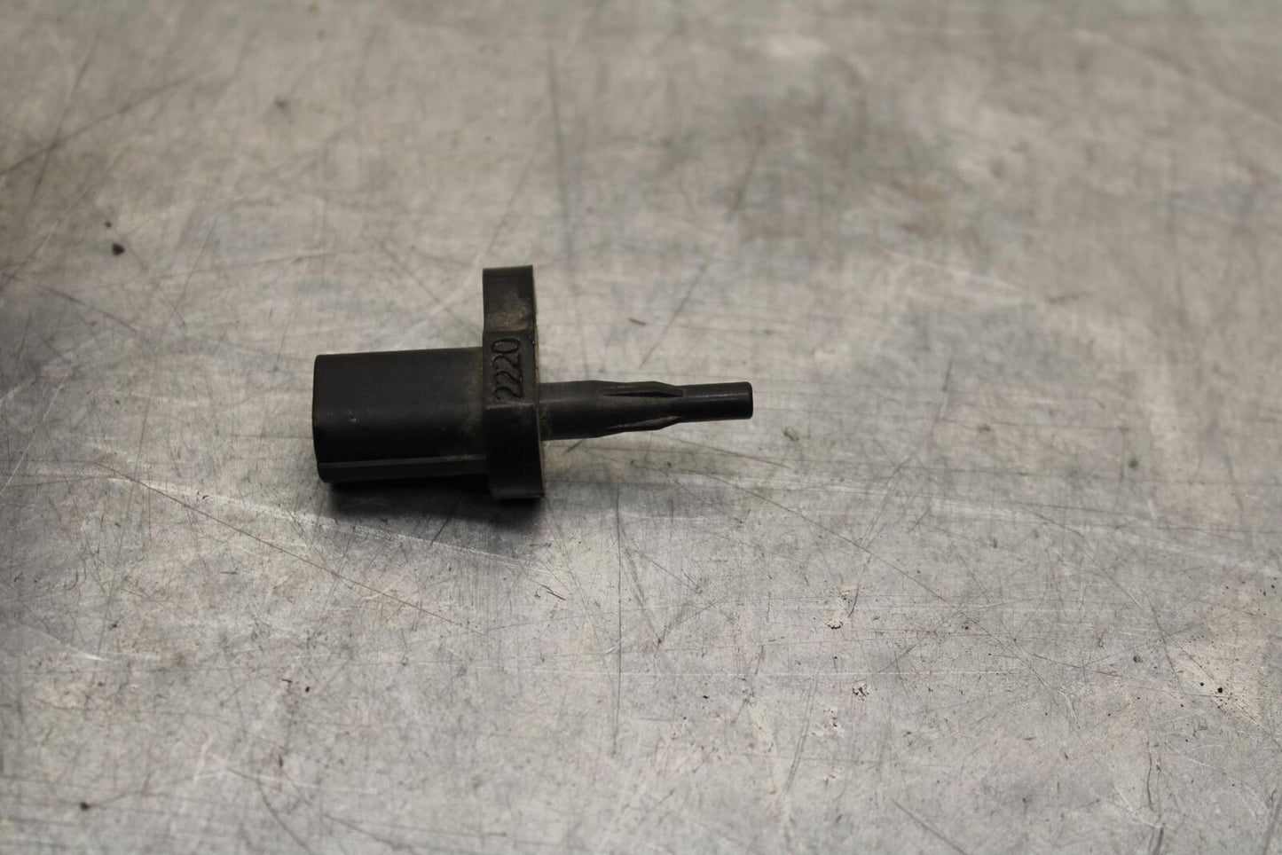 2012 Yamaha FZ8 AIR INTAKE TEMPERATURE TEMP SENSOR BB550