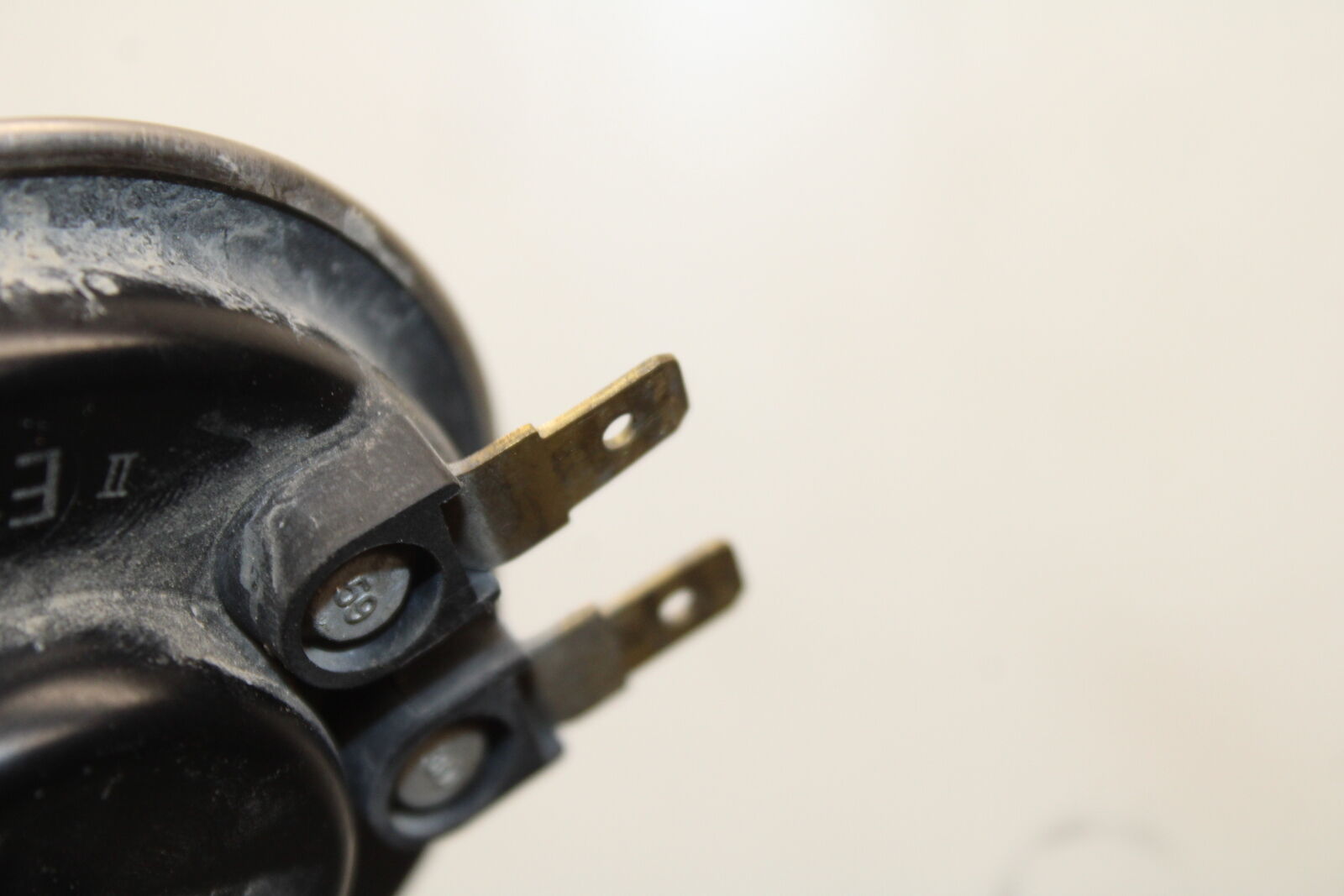 16 KAWASAKI NINJA ZX10R HORN SIGNAL 27003-0113 BB650