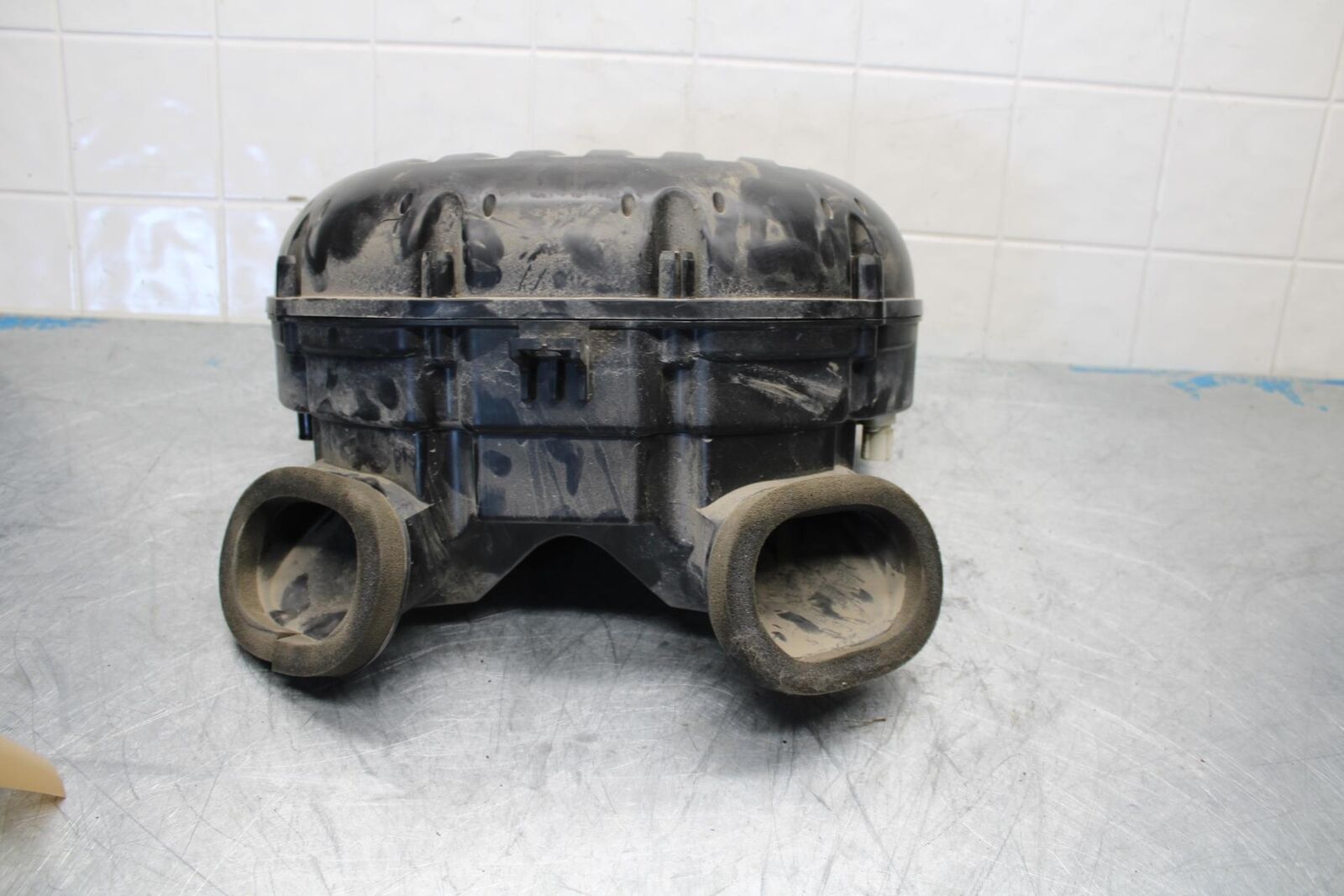 09-16 SUZUKI GSXR1000 AIRBOX AIR INTAKE FILTER BOX BB439 