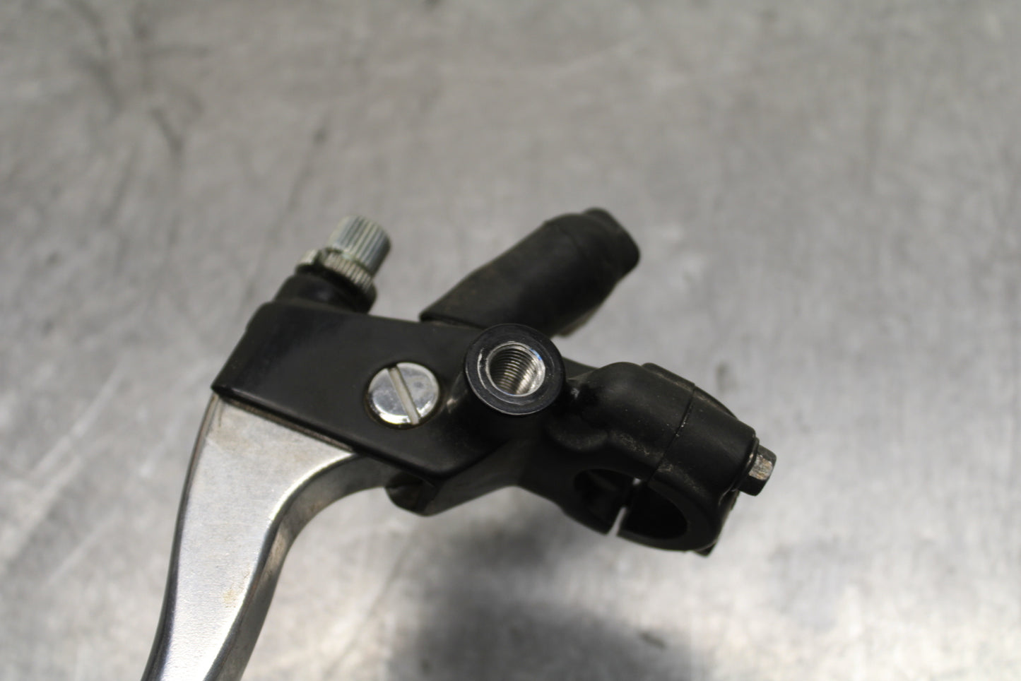 15-16 HONDA CB300F CLUTCH PERCH MOUNT WITH LEVER  BB740