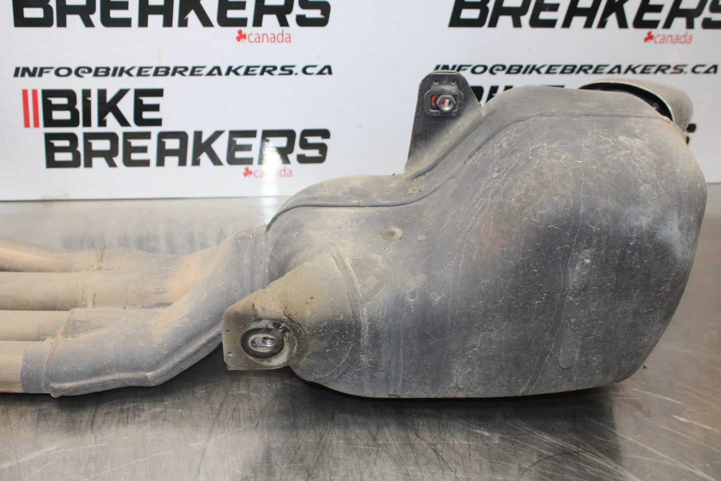 09-15 YAMAHA FZ6R FULL EXHAUST SYSTEM HEADERS PIPE MUFFLER BB161
