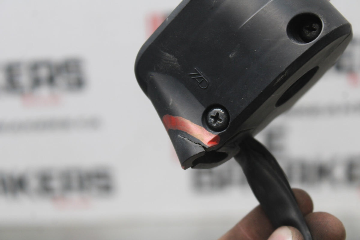 13 KAWASAKI NINJA 650 EX650F ABS RIGHT HANDLE KILL OFF START SWITCH BB828