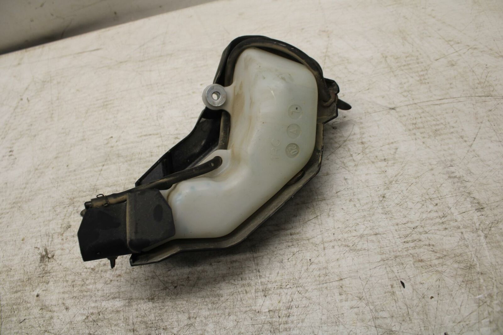 20-21 YAMAHA XSR900 COOLANT WATER TANK RESERVOIR BOTTLE BB372