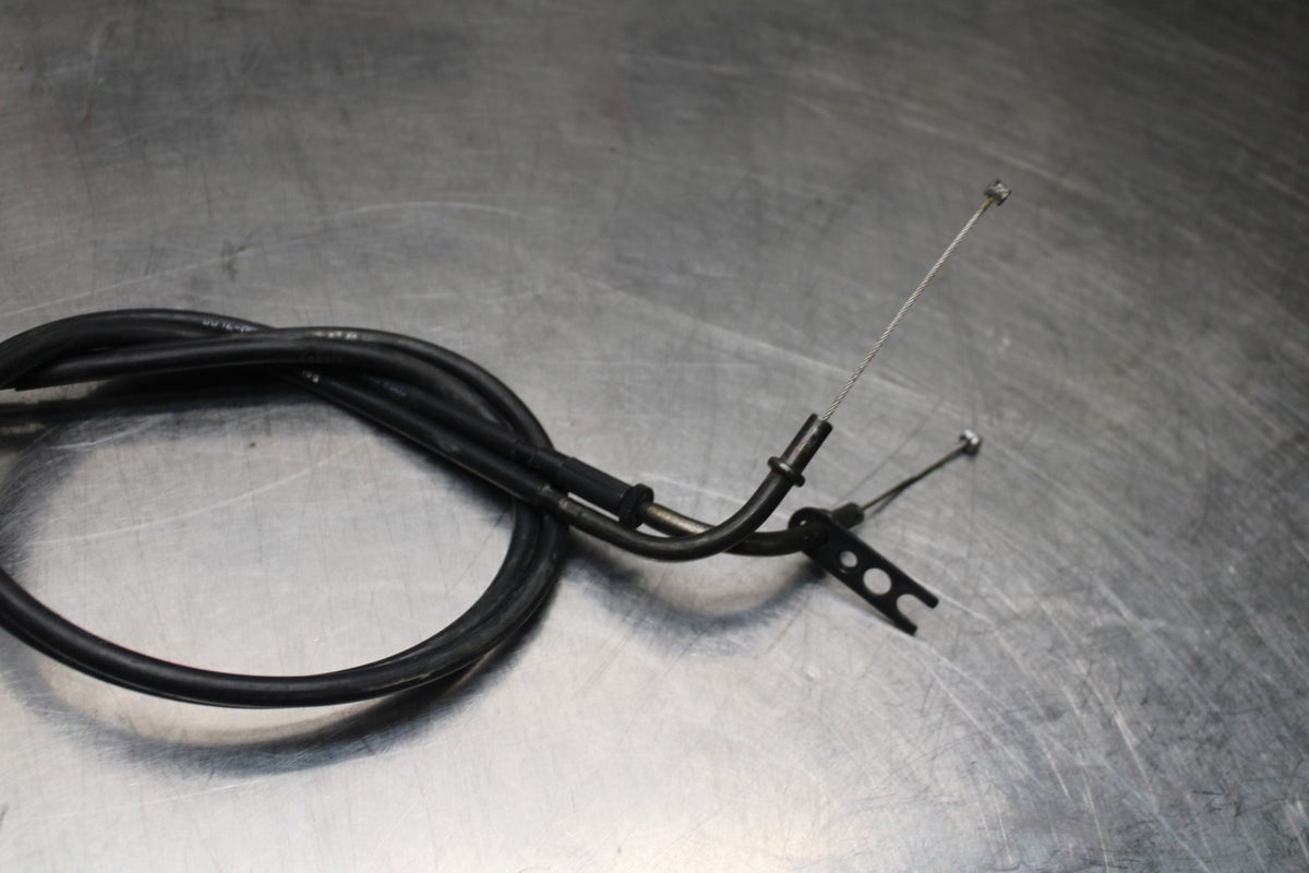 08-09 YAMAHA YZF R6S THROTTLE CABLES LINES BB796